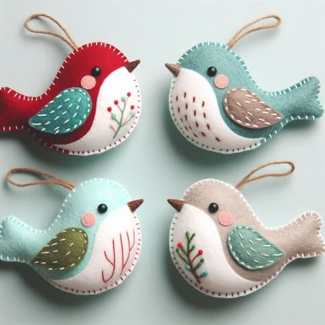 Free Felt Bird Patterns, Bird Felt Ornaments, Bird Felt Pattern, Diy Bird Ornaments Christmas, Christmas Birds Decorations, Xmas Felt Crafts, Felt Birds Ornaments Free Pattern, Christmas Sewing Decorations, Diy Bird Ornaments