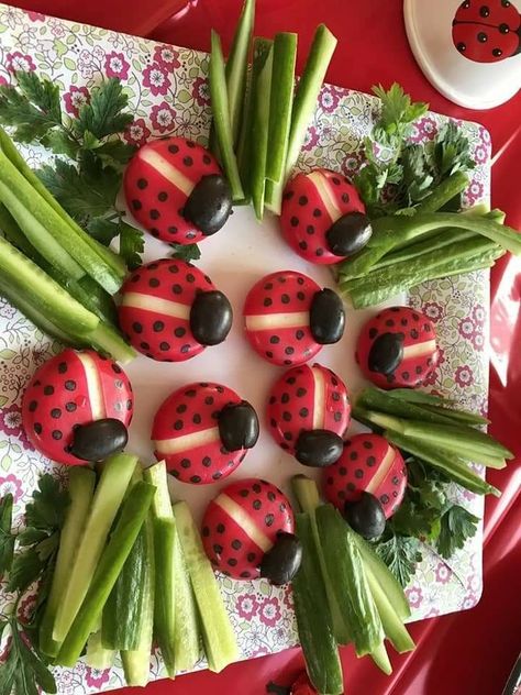 Ladybug Birthday Snacks, Bug Snack Ideas, Ladybug Themed Food, Ladybug Picnic Birthday, Ladybird Party Ideas, Ladybug Charcuterie Board, Lady Bug Themed Party Food, Ladybug Food Ideas, Ladybug Tea Party