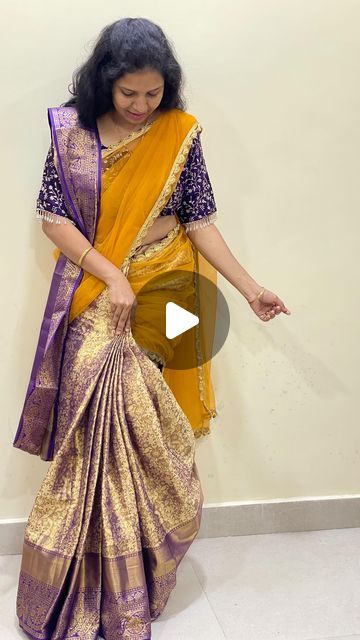 Saree Draping Styles For Brides, Drapping Saree Designer, New Sarees 2024, Dupatta Saree Drape, Saree Draping Styles With Dupatta, Saree And Dupatta Together, How To Saree Draping Styles, Two Saree Draping Styles, Saree Draping With Dupatta