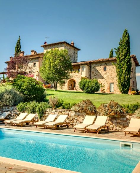 Tuscany House, Vineyard House, Villa Toscana, Italian Farmhouse, Italy House, Italy Villa, Tuscany Villa, Casa Country, Tuscan Villa