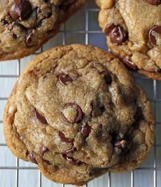 Secret Chocolate Chip Cookie Recipe, Peanut Butter Cookies With Chocolate, Perfect Chocolate Chip Cookie Recipe, Choc Cookies, Modern Honey, Salty Cookies, Brown Butter Cookies, Brown Butter Chocolate Chip, Brown Butter Chocolate Chip Cookies