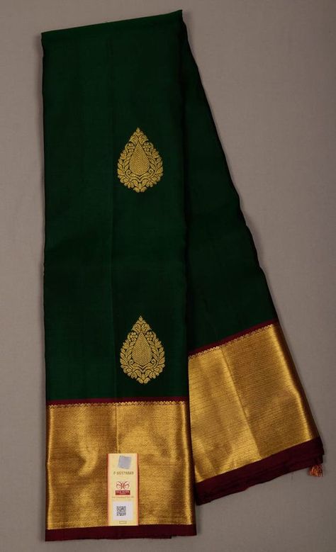 Whatsapp 6383591914 to order now Bottle Green Saree, South Indian Culture, Traditional Closet, Handmade Saree, Blue Silk Saree, Kanjivaram Sarees Silk, South Silk Sarees, Saree Kanchipuram, Silk Sarees With Price