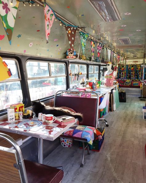 Art Studio Trailer, Bus Art Studio, Mushroom Mural, Library Bus, Kids Party Bus, Mobile Art Studio, Bus Restaurant, Mobile Classroom, Project Mayhem