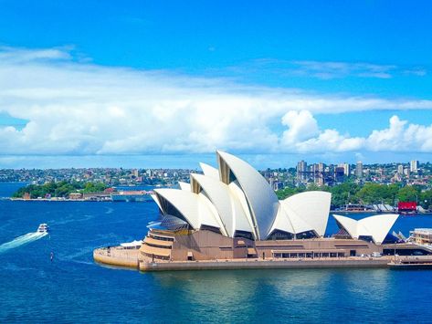 Study Abroad Australia, Australia Tourist Attractions, Facts About Australia, Australia Visa, Louise Bourgeois, Oldenburg, Shizuoka, Tourist Places, Business Class