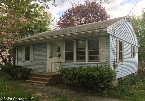 Before & After: Turning a Tiny Ranch Into a Cozy Cottage - Hooked on Houses Cottage Before And After, Small Country Home Exterior, Small Ranch House Interior Design, Ranch Remodel Before And After, 1950s Cottage, Small Ranch House, Ranch Makeover, Ranch Renovation, Cottage Makeover