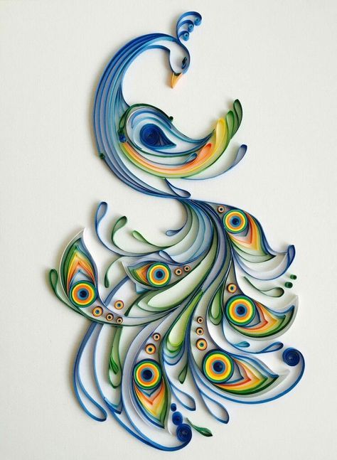 Peacock Quilling Art, Paper Quilling Designs Creative, Peacock Quilling, Quilling Pattern, Quilling Animals, Arte Quilling, Paper Quilling Tutorial, Paper Quilling For Beginners, Paper Quilling Flowers