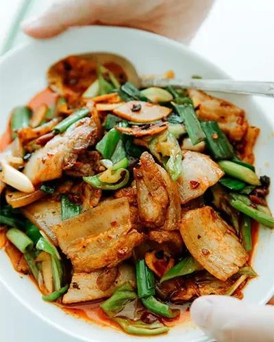 Szechuan Pork, Chinese Pork Recipes, Twice Cooked Pork, Sichuan Food, Asian Noodle Dishes, Wok Recipes, Asian Side Dishes, Steamed Chicken, Pork Stir Fry