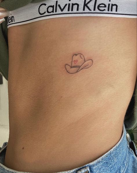 Red And Black Small Tattoo, Cowboy Minimalist Tattoo, Girly Country Tattoos, Cow Small Tattoo, Montana Tattoo Ideas Simple, Small Usa Tattoo, Cowboy Small Tattoo, Red Cowboy Hat Tattoo, Small Tennessee Tattoo