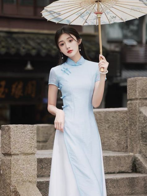 Taiwan Traditional Clothes, Triangle Background, Traditional Clothes, Traditional Dress, Cheongsam, Traditional Dresses, Traditional Outfits, Taiwan, What To Wear