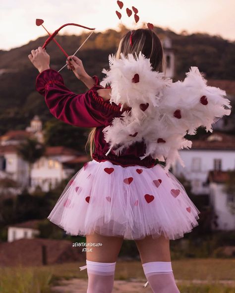 Cupid Costume Ideas, Bunny Halloween Makeup, Belle Halloween, Carnival Date, Purim Costumes, Homemade Costume, Fantasias Halloween, Cute Halloween Costumes, Costume Outfits