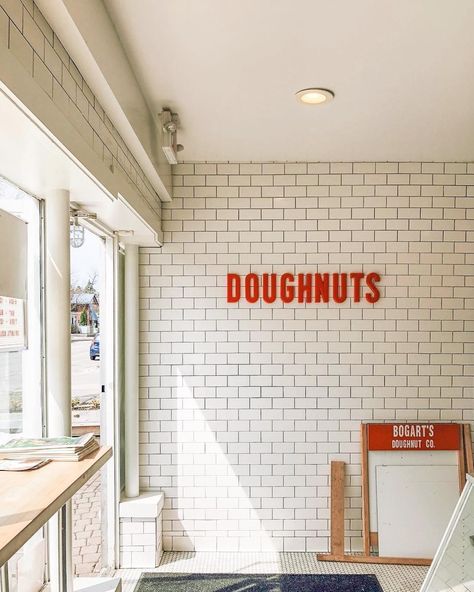 Bogart's Doughnut Co. Donuts Shop, Donuts Design, Five Daughters Bakery, Burger Shop, Doughnut Shop, Design Café, Coffee Shop Logo, Cafe Shop Design, Burger Restaurant