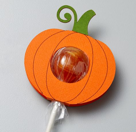 Pumpkin Lollipop Holder, Pumpkin Lollipop, Lollipop Holder, Halloween Templates, All Saints Day, Candy Crafts, Pumpkin Crafts, Pumpkin Design, A Pumpkin