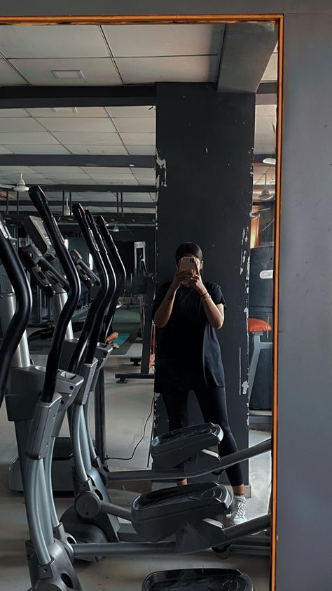 #gym Gym Dark Aesthetic, Gym Aesthetic Dark, Aesthetic Gym Pics, Martin Meme, Gym Girlies Aesthetic, Girlies Aesthetic, Gym Girlies, Eid Photoshoot, Gym Pics