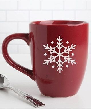 Mug Cup Design, Diy Christmas Mugs, Christmas Coffee Mugs, Personalized Christmas Mugs, Red Cup, Metallic Christmas, Sipping Coffee, Chocolate Mugs, Christmas Cup