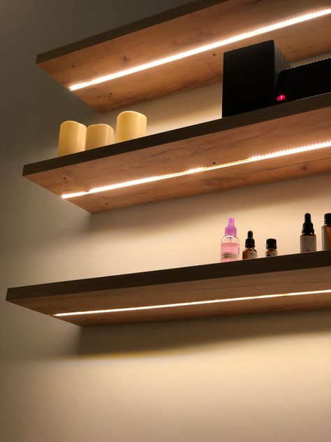 Floating Shelves With Lamp, Shelves With Light, Lit Shelves, Wedding Display Ideas, Banquette Restaurant, Podcast Studio Design, Led Shelf Lighting, Invisible Shelves, Floating Shelves With Lights