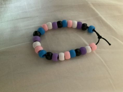 Gender Fluid Accessories, Gender Fluid Bracelet, Gender Fluid Aesthetic, Ropa Dark, Kandi Beads, Dibujos Ideas, Diy Kandi, Kandi Ideas, Gender Fluid