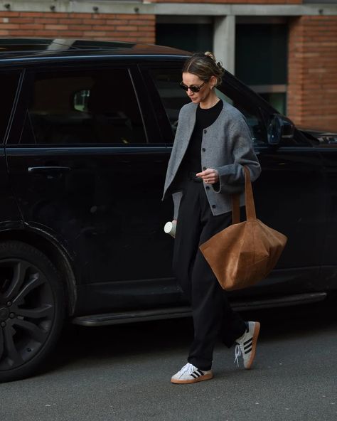 Anouk Yve, Sneakers Looks, March 8, Looks Chic, Sneakers Outfit, 가을 패션, Autumn Outfit, Mode Inspiration, Minimal Fashion