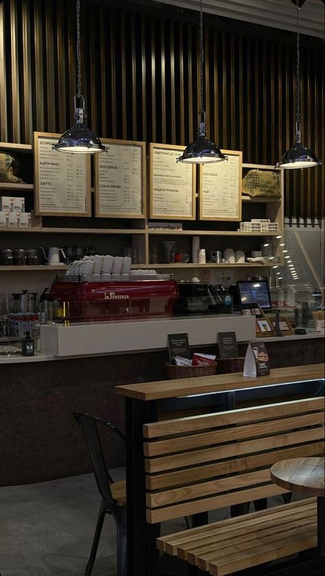 Coffee Shop Astethic, Coffee Store Aesthetic, Bar Astethic, Coffee Shop Counter, Opening A Cafe, Coffee Shop Interior, Dream Cafe, Bookstore Cafe, Cozy Coffee Shop