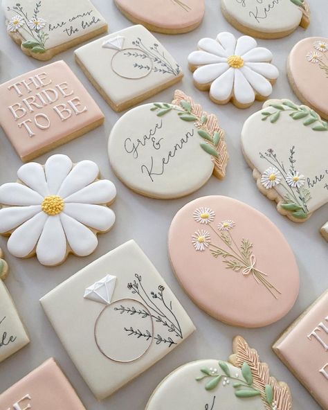 Casey Wilson Puetz | Bridal shower cookies featuring the daintiest daisies. • • • • #sugarcookie #sugarcookies #bridalshowercookies #royalicing… | Instagram Royal Icing Cookies Bridal Wedding Showers, Iced Bridal Shower Cookies, Bridal Shower Cookies Tea Party, Pastel Bridal Shower Cookies, Daisy Theme Bridal Shower Ideas, Bridal Shower Daisy Theme, Country Bridal Shower Cookies, Floral Wedding Shower Cookies, Garden Bridal Shower Cookies