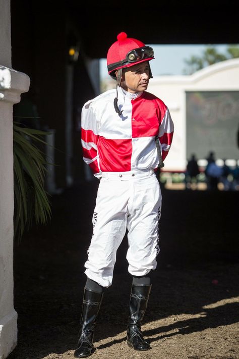 Horse Race Photography, Horse Jockey Outfit, Gambler Aesthetic, Derby Cookies, Jockey Outfit, Horse Jockey, Race Photography, Thoroughbred Horse Racing, Yes Man