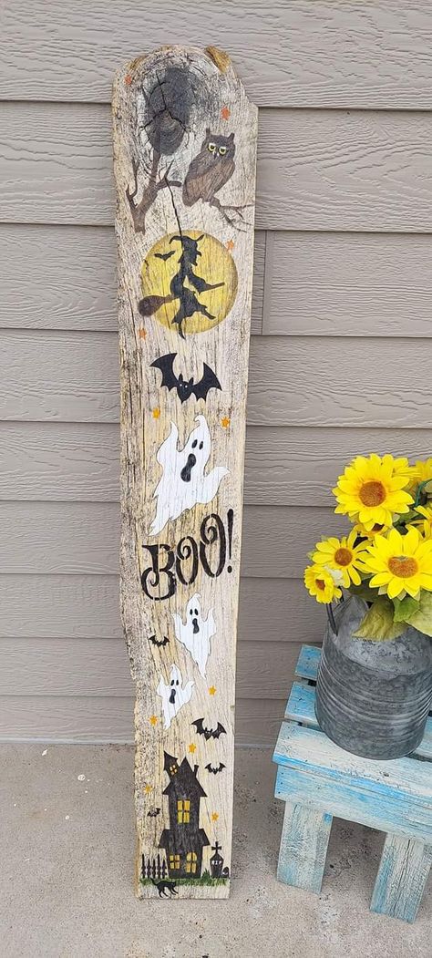 Halloween Painting Ideas On Wood, Halloween Pallets Ideas, Halloween Signs Wooden Porch, Halloween Porch Signs Diy, Diy Halloween Signs Wood, Painted Halloween Signs, Fall Porch Leaners, Wooden Halloween Decorations, Painted Saws