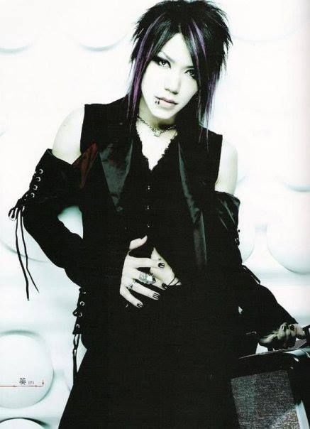 Aoi. Cockroach The Gazette Aoi And Uruha, Uruha The Gazette, Aoi The Gazette, The Gazette Memes, The Gallo Visual Kei, Kei Visual, Dir En Grey, The Gazette, Best Rock