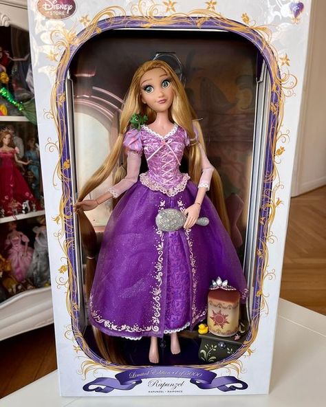 Lana-Fabienne on Instagram: "Rapunzel ✨👸✨ So happy to got the beautiful box from the first LE Rapunzel Doll💖 She looks so beautiful in this box ✨ Her hair is rerooted by me ! She also got new lashes 😉The dress is from the deluxe singing Rapunzel Doll and the brush from the first original 11 Rapunzel doll from the Disney store. Maybe one day I will find her first LE dress for a fair price 🙏🏻🙏🏻🙏🏻But for now I’m very happy to have her like this 💖💖💖 (Unpaid ad) . . . #disney #disneydolls Rapunzel Doll, Tangled Doll, Barbie In Rapunzel, Happy Birthday Doll, Purple Quinceanera Theme, Tangle Toy, Rapunzel Disney, Real Rapunzel, Barbie Rapunzel And Disney Rapunzel