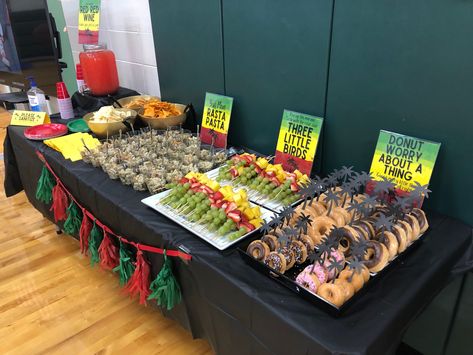 One love, party, first birthday, Jamaica party Reggae Party Food Ideas, Jamaican Party Food Ideas, Rasta Party Food Ideas, Jamaican Bachelorette Party, Reggae First Birthday, Jamaica Themed Party, Jamaica Party Decorations, Jamaican Party Ideas, Juneteenth Party Decor Ideas