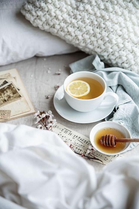 Breakfast in bed.Bea's cookbook.Food photography and styling. Breakfast Photography, Cups Of Tea, Tea And Books, Broste Copenhagen, Food Photography Styling, My Cup Of Tea, Breakfast In Bed, Old Book, Menorah