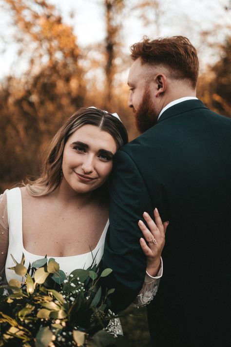 Shot on the sony a7iii with the sigma 35mm 1.4. Venue: Merrick Hollow Wellston, OK November Wedding, 4 Photos, Wedding Photos Poses, Photo Poses, Wedding Photos, Wedding Photography, Couple Photos, Photography