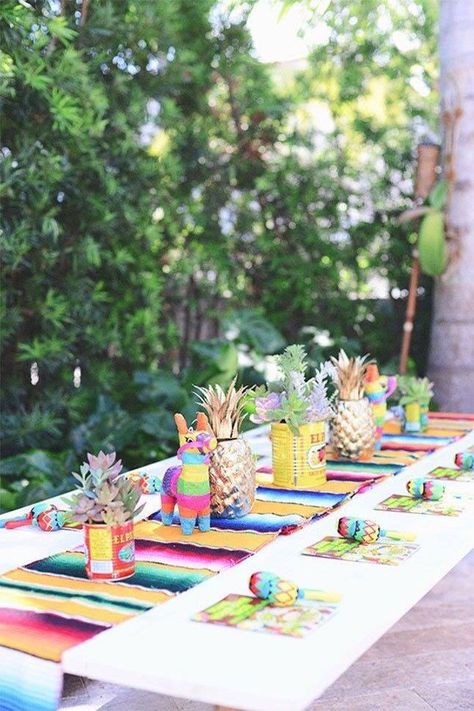 Gender Neutral Baby Shower Themes, Margarita Party, Mexican Baby Shower, Mexican Fiesta Party, Fiesta Birthday Party, Mexican Birthday, Fiesta Theme Party, Mexican Party Theme, Taco Party