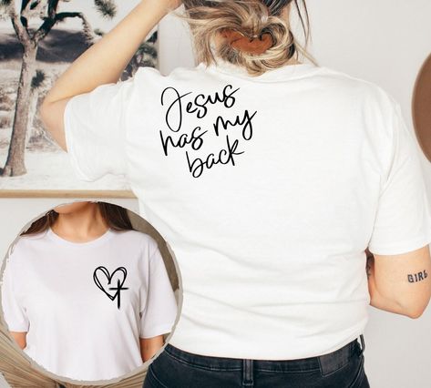 Jesus Has My Back Unisex T-shirt For Women Christian Faith Shirt - Apparel, Mug, Home Decor - Perfect Gift For Everyone Check more at https://lespiaules.com/product/jesus-has-my-back-unisex-t-shirt-for-women-christian-faith-shirt-apparel-mug-home-decor-perfect-gift-for-everyone/ Wildflower Crafts, Christian Shirts Designs, Love Like Jesus, Back Back, New Years Shirts, Cute Shirt Designs, Jesus Shirt, Back Shirt, Faith Shirt