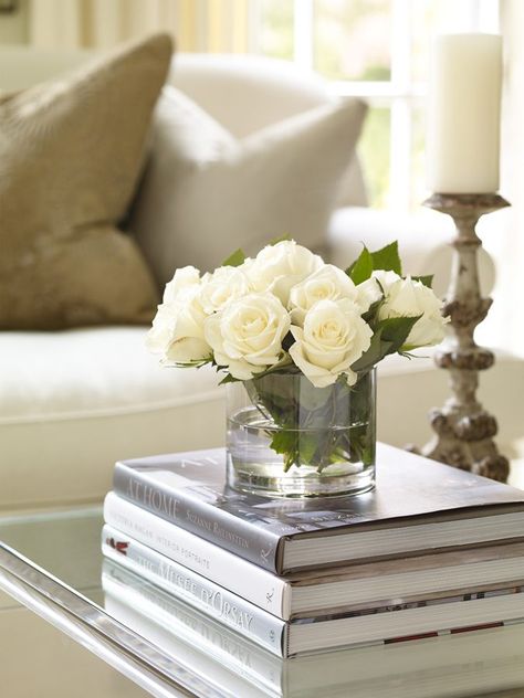 An Artistic Atlanta Home Emanates Elegance and Fine Taste Acrylic Coffee Table, Coffee Table Styling, Atlanta Homes, Contemporary Coffee Table, Southern Home, Neutral Design, Small Details, Lounge Room, Decorating Coffee Tables