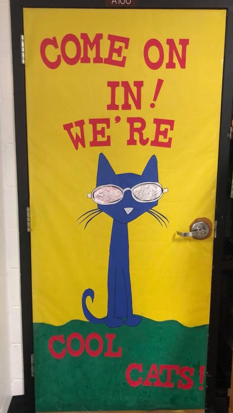 Pete The Cat Classroom Theme Decor, Pete The Cat Door Decoration, Pete The Cat Classroom Door, Pete The Cat Classroom Theme, Pete The Cat Bulletin Board, Pete The Cat Classroom, Dog Bulletin Board, Work Vibes, Holiday Bulletin Boards