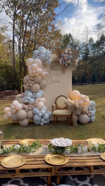 Gender Reveal Natural Colors, Muted Gender Reveal Party, Gender Reveal Muted Colors, Luxury Gender Reveal Ideas, Simple Gender Reveal Decorations Outdoor, Backyard Gender Reveal Party Decorations, Gender Reveal Astethic, Neutral Color Gender Reveal Party, Gender Reveal Outside