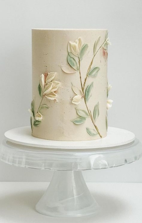 Nude Cake Ideas, Simple Floral Cake Design, Plant Lover Cake, Rustic Birthday Cake, Floral Cake Design, Modern Birthday Cakes, Learn Cake Decorating, Small Wedding Cakes, Simple Cake Designs