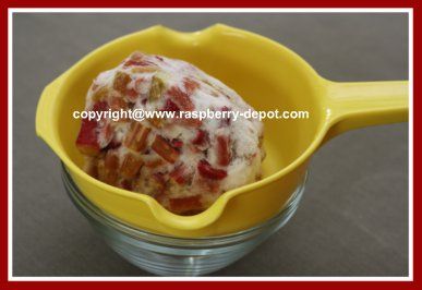 How To Use Frozen Rhubarb, Recipes Using Frozen Rhubarb, Rhubarb Pie Using Frozen Rhubarb, Frozen Rhubarb Recipes Baking, Using Frozen Rhubarb, Frozen Rhubarb Recipes, Cooking Reference, Rhubarb Bread, Freeze Rhubarb