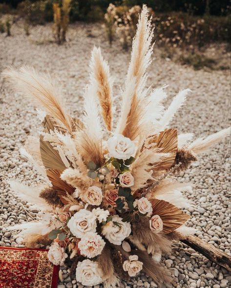 Boho Wedding Colors, Boho Wedding Cake, Cowboy Wedding, Boho Wedding Inspiration, Wedding Wall, Boho Wedding Dress Lace, Fall Wedding Bouquets, Boho Wedding Decorations, Future Wedding Plans