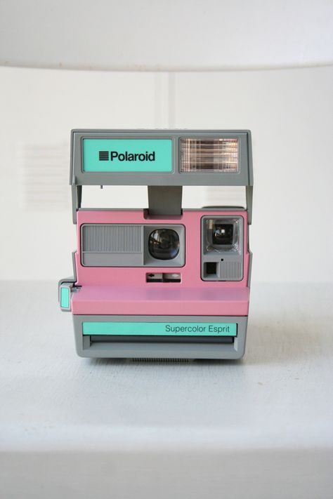 mint and pink polaroid Fotocamere Vintage, Photo Polaroid, Polaroid Camera, Instant Camera, Vintage Cameras, Vintage Camera, Fujifilm Instax, Pretty Pastel, Camera Photography