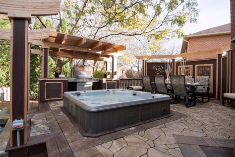 DIY walls from pergola....Network has design ideas for creating your dream backyard. Sunken Hot Tub, Hot Tub Landscaping, Stone Deck, Hot Tub Patio, Hot Tub Designs, Patio Pictures, Hot Tub Deck, Hot Tub Backyard, Jacuzzi Outdoor