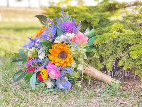 Yellow Wedding Flowers Bouquet, Jewel Tone Bouquet, Bouquet Wildflower, Colorful Wedding Bouquet, Wood Flower Bouquet, Yellow Wedding Flowers, Silk Bouquet, Bouquet Toss, Silk Flowers Wedding