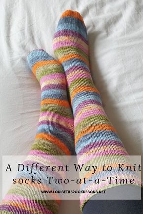 Sock Snake, Toe Up Socks, Knitting Hacks, Hand Knits, Socks Knitting, Knit Accessories, Easy Patterns, Knitting Tutorials, Knitting Tips