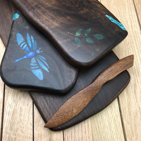 Resin In Wood, Woodworking Gifts, Epoxy Resin Diy, Cheese Knife, Resin Furniture, Epoxy Resin Wood, To My Wife, Wood Working Gifts, Epoxy Resin Crafts