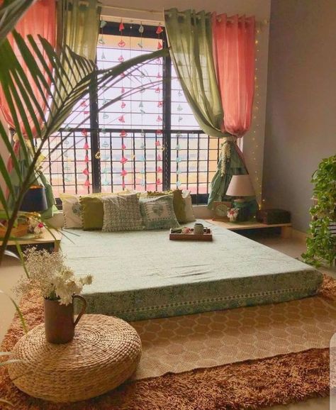 Indian Inspired Home, Indian Room, Colorful Room Decor, Indian Room Decor, Indian Bedroom Decor, Indian Bedroom, Diy Room Decor Videos, Colourful Living Room Decor, Easy Room Decor