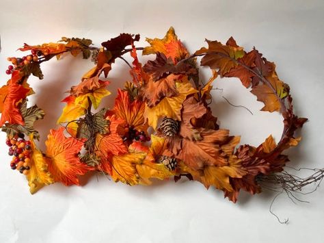 Fall leaf crown, woodlen fairy crown, glitter leaf crown Autumn Fairy Costume, Greek Leaf Crown, Birthday Tiaras, Fae Magic, Fairy Crowns, Gold Leaf Crown, Gold Leaf Headband, Woodland Crown, Gold Bridal Crowns