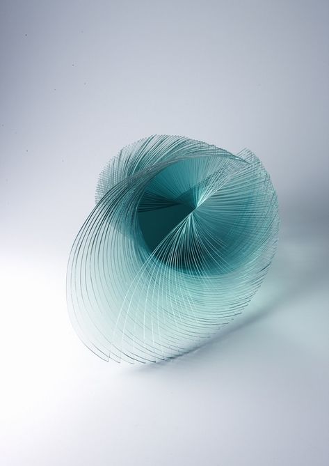 Infinitely Faceted Sculptures Formed with Plate Glass Sheets - My Modern Met  Niyoko Ikuta Kyoto Art, Corning Museum Of Glass, Seattle Art, Glass Museum, Bernard Shaw, Philadelphia Museum Of Art, Steel Art, Usa Art, Contemporary Glass