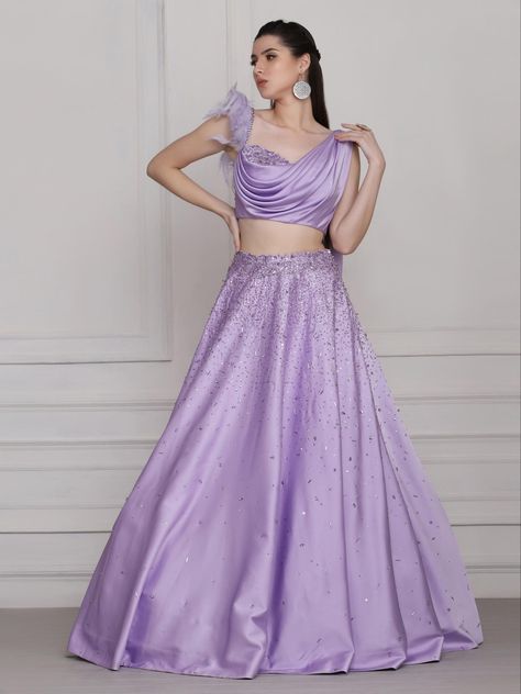 Lehenga Skirt Designs Silk, Silk Lehnga Outfit, Lehenga Skirt Designs, Pooja Peshoria, Satin Blouse Designs, Embroidery Paisley, Work Crystals, Draping Blouse, Lavender Outfit