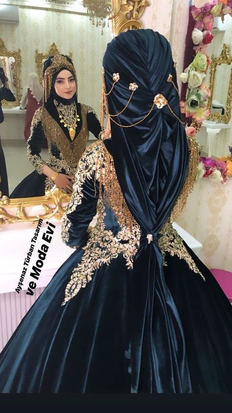 Turkish Wedding Dress, Turkish Bride, Wedding Hijab Styles, Bridal Hijab Styles, Hijabi Brides, Muslimah Wedding Dress, Muslimah Wedding, Muslim Brides, Hijab Wedding Dresses