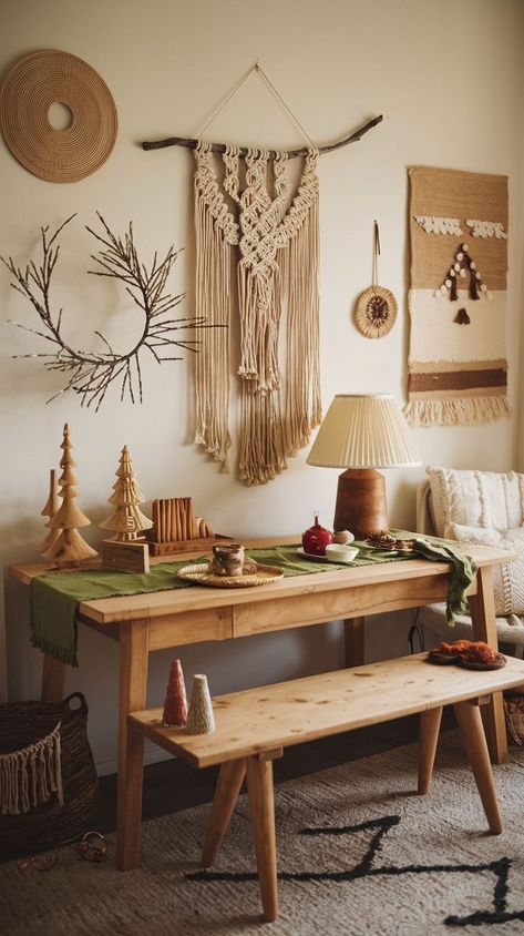 Bring a boho twist to your holiday with 19 Anthropologie-inspired Christmas decor ideas. Featuring macramé ornaments, warm hues, and natural textures, these designs create a laid-back yet festive vibe for your home. Anthropologie Christmas Decor, Boho Holiday Decor, Anthropologie Christmas, Anthropologie Inspired, Boho Twists, Warm Christmas, Christmas Trends, Christmas Decor Ideas, Natural Texture