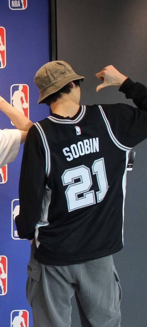 Bola Basket, Moa Collection, Choi Soobin, Photoshoot Themes, Cartoon Jokes, Korean Actress, Basketball Jersey, Kpop Wallpaper, My Only Love